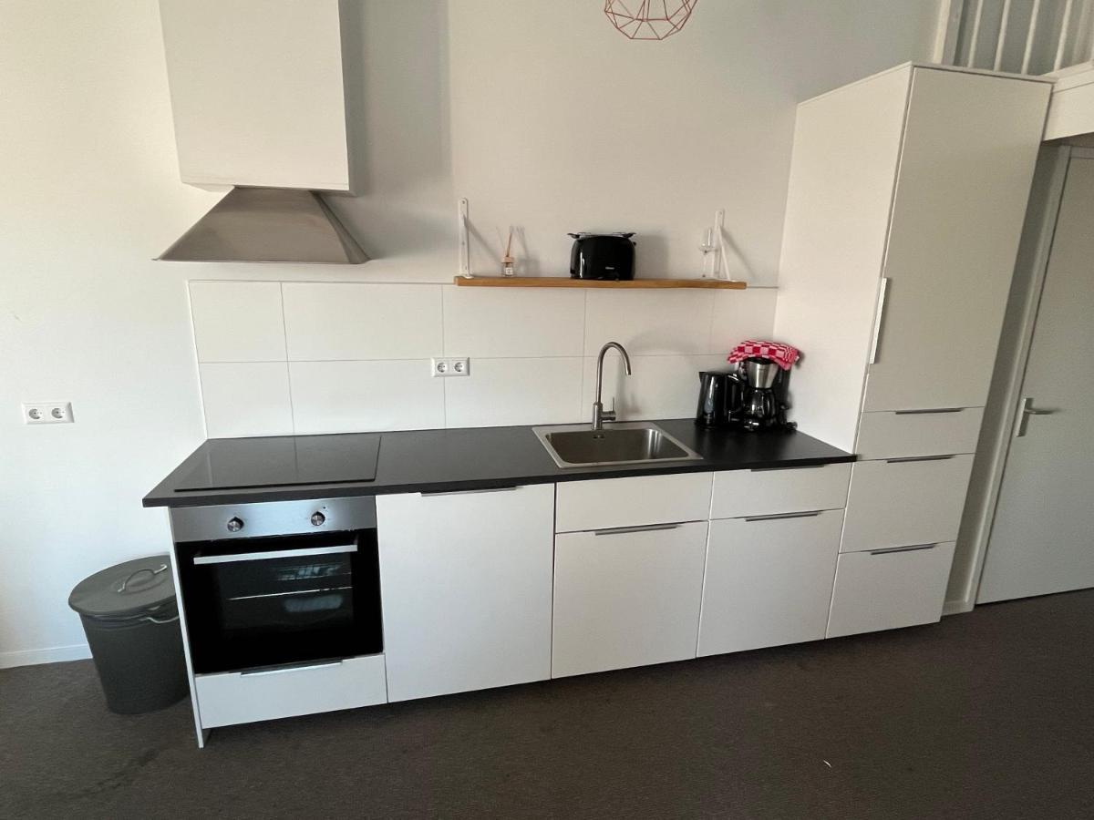 Penthouse Deluxe Apartment Осткапеле Екстериор снимка